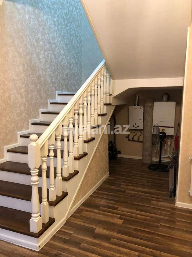 Satılır, həyət evi / bağ, 4 otaqlı, 200 m², Sumqayıt, 18-ci mikrorayon r.