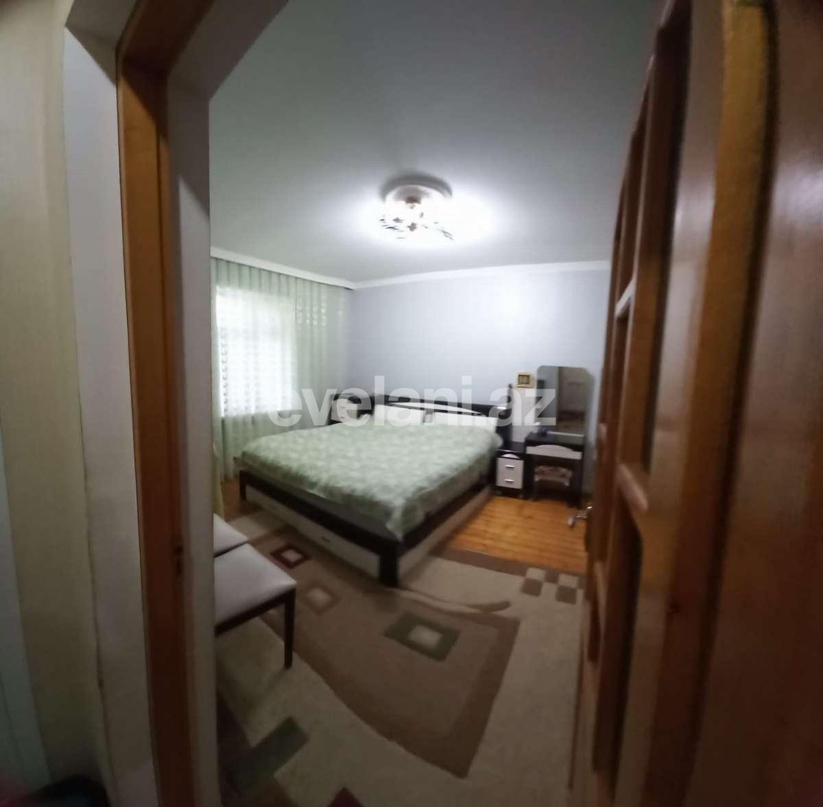 Sale, old building, 3 room, 67 m², Sumgayit, İnshaatchilar region r.