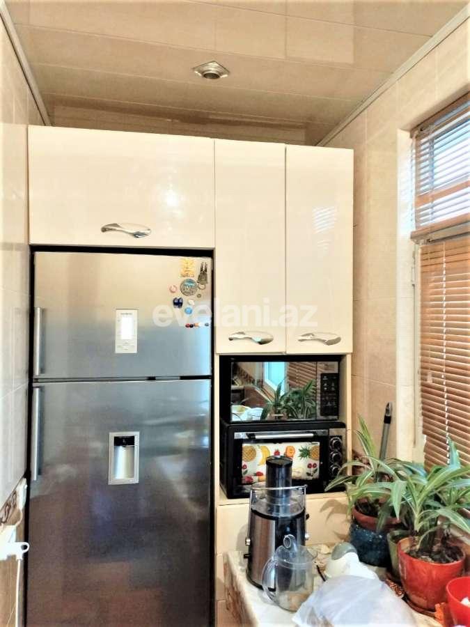 Sale, old building, 3 room, 50 m², Baku, Nizami r, Gara Garayev m.