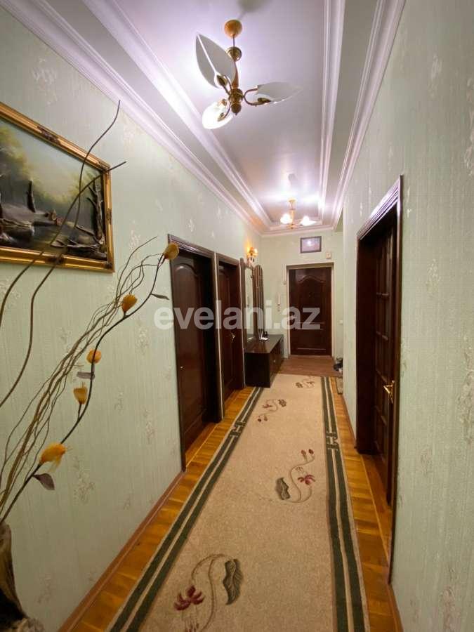 Satılır, köhnə tikili, 4 otaqlı, 130 m², Bakı, Binəqədi r.