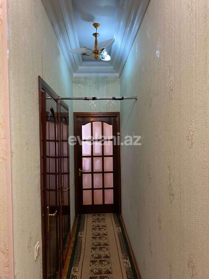 Satılır, köhnə tikili, 4 otaqlı, 130 m², Bakı, Binəqədi r.