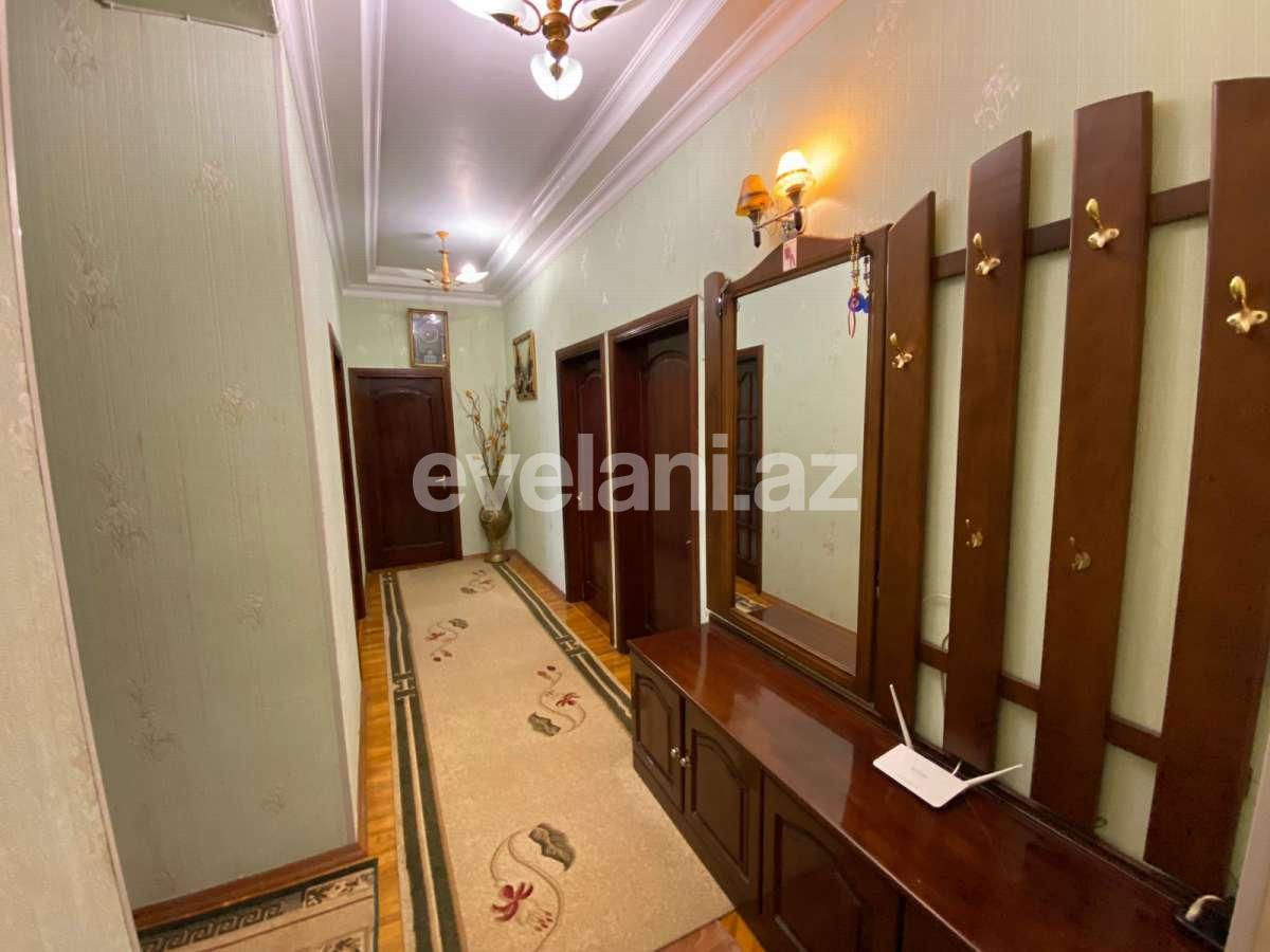 Satılır, köhnə tikili, 4 otaqlı, 130 m², Bakı, Binəqədi r.