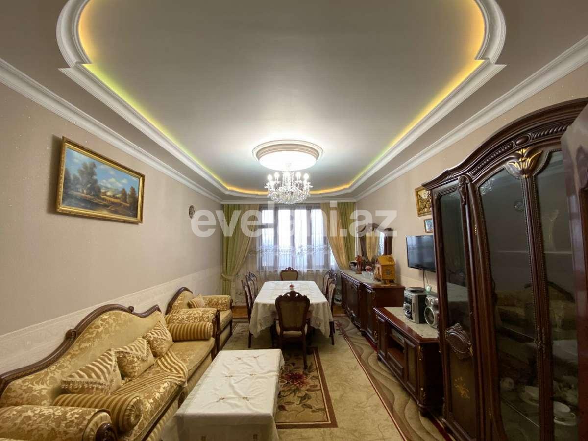 Satılır, köhnə tikili, 4 otaqlı, 130 m², Bakı, Binəqədi r.