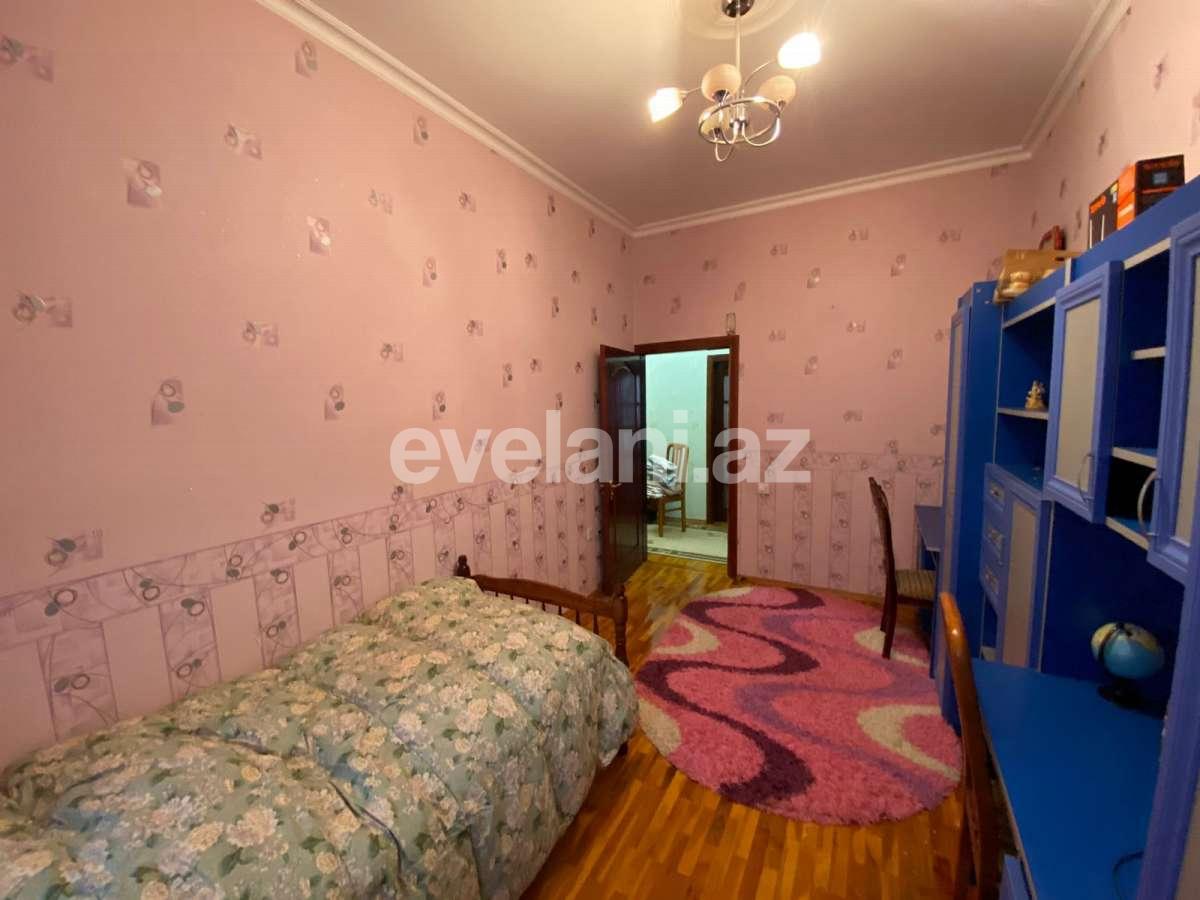 Satılır, köhnə tikili, 4 otaqlı, 130 m², Bakı, Binəqədi r.