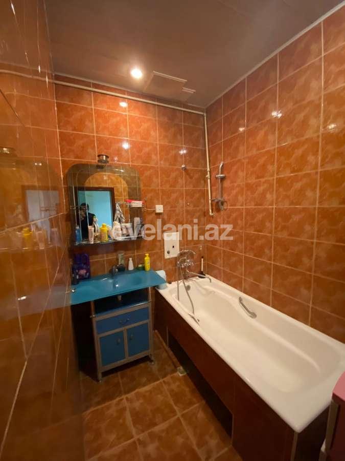 Satılır, köhnə tikili, 4 otaqlı, 130 m², Bakı, Binəqədi r.