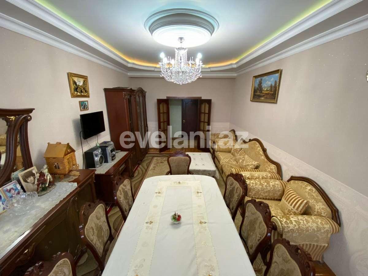 Satılır, köhnə tikili, 4 otaqlı, 130 m², Bakı, Binəqədi r.