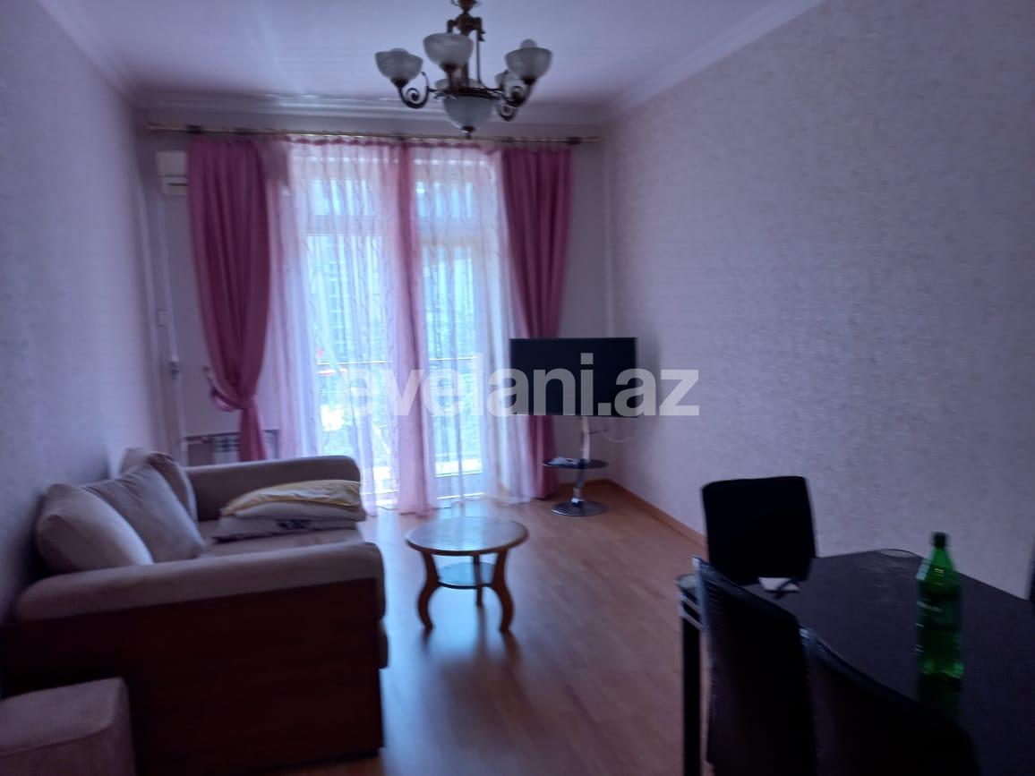 Сдаётся, вторичка, 2-комнаты, 65 m², Баку, Сабаильский r.