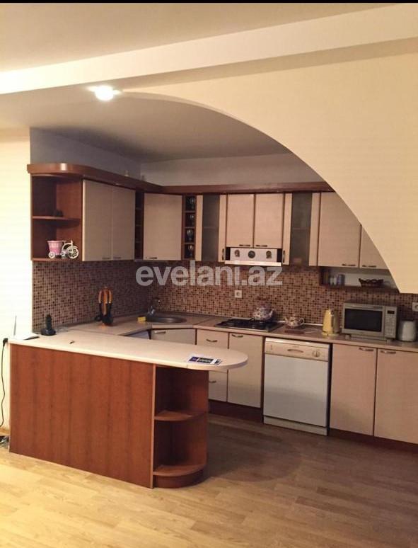Сдаётся, вторичка, 3-комнаты, 75 m², Баку, Сабаильский r.
