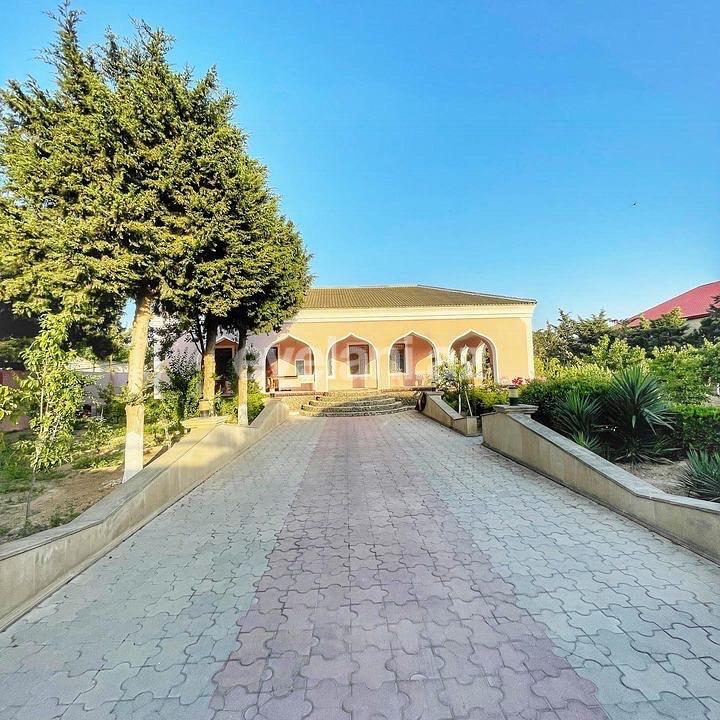 Satılır, həyət evi / bağ, 3 otaqlı, 150 m², Bakı, Xəzər r, Şüvəlan q, Koroğlu m.