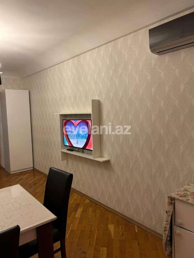 Rent, old building, 3 room, 80 m², Baku, Nasimi r, Nizami m.