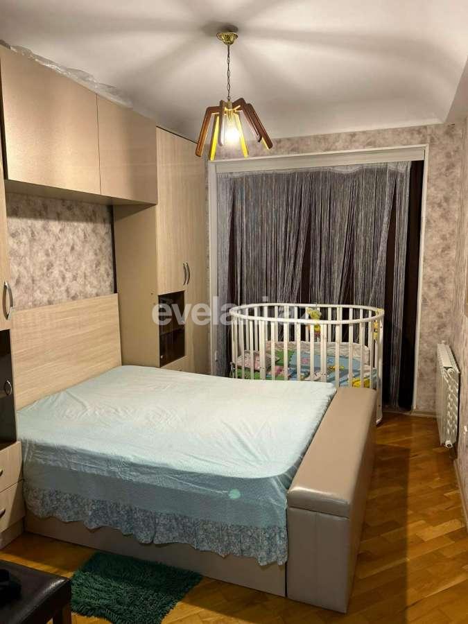 Rent, old building, 3 room, 80 m², Baku, Nasimi r, Nizami m.