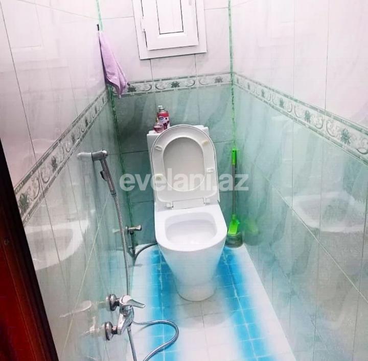 Satılır, köhnə tikili, 5 otaqlı, 120 m², Bakı, Suraxanı r, Massiv D q.