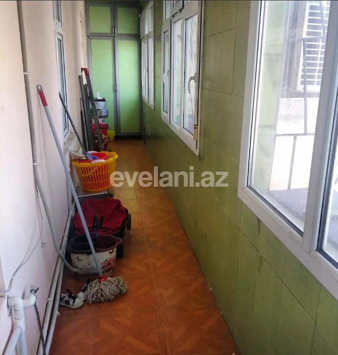 Satılır, köhnə tikili, 5 otaqlı, 120 m², Bakı, Suraxanı r, Massiv D q.