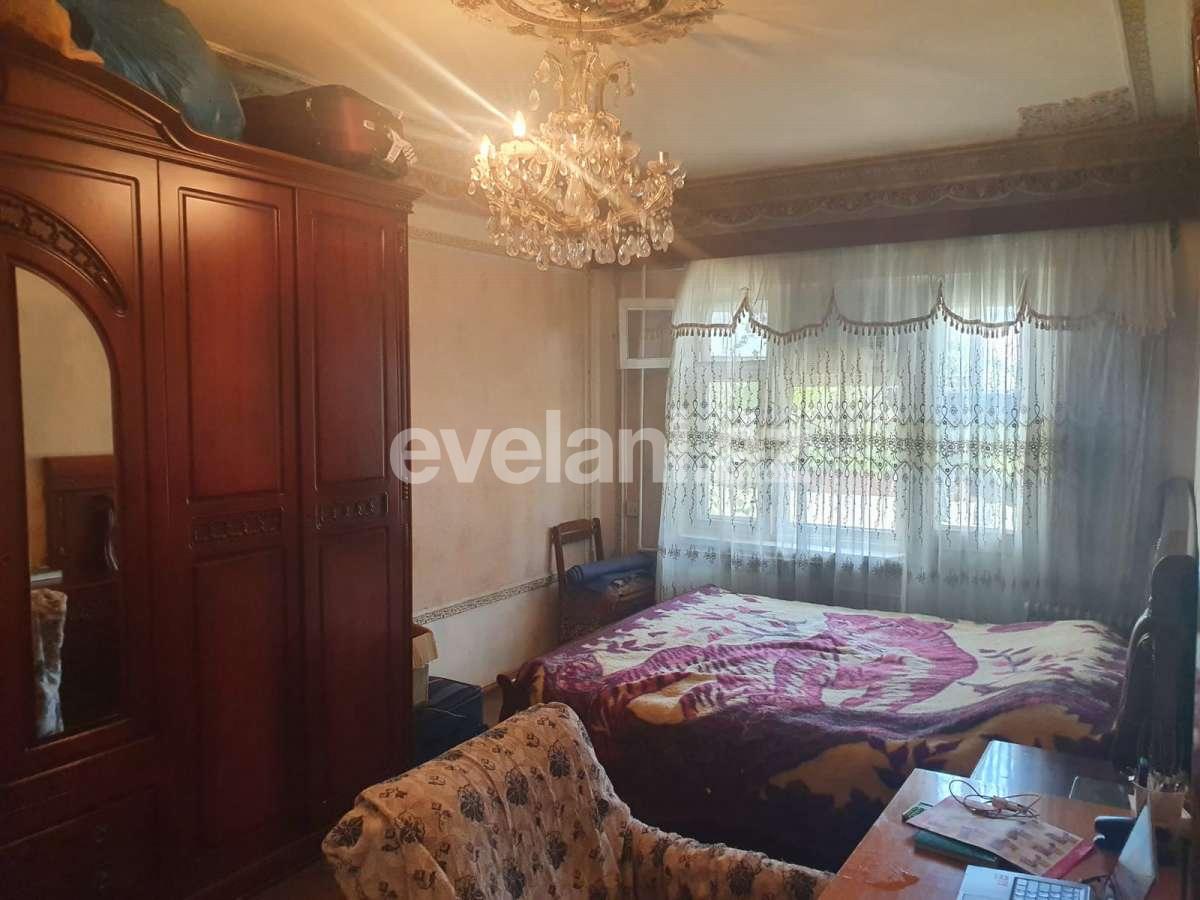 Satılır, köhnə tikili, 4 otaqlı, 90 m², Bakı, Binəqədi r, Binəqədi q.