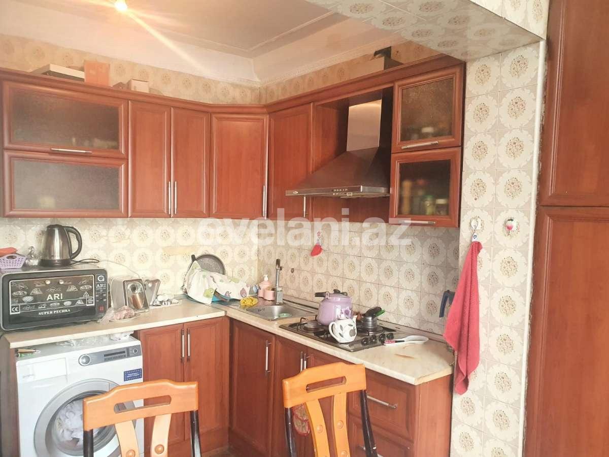 Satılır, köhnə tikili, 4 otaqlı, 90 m², Bakı, Binəqədi r, Binəqədi q.