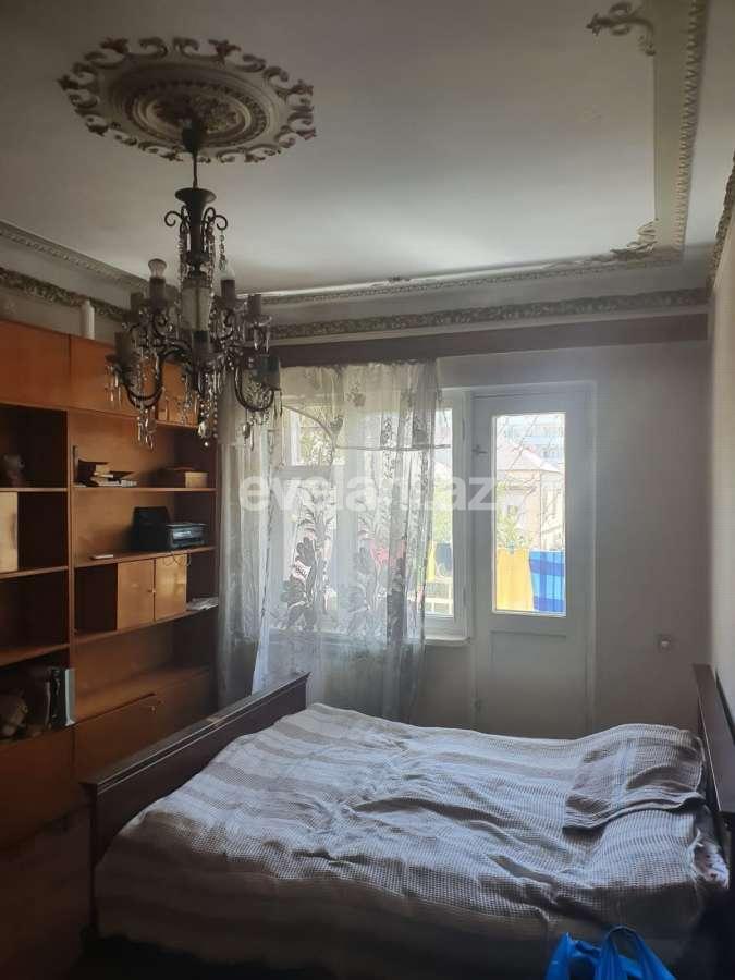 Satılır, köhnə tikili, 4 otaqlı, 90 m², Bakı, Binəqədi r, Binəqədi q.