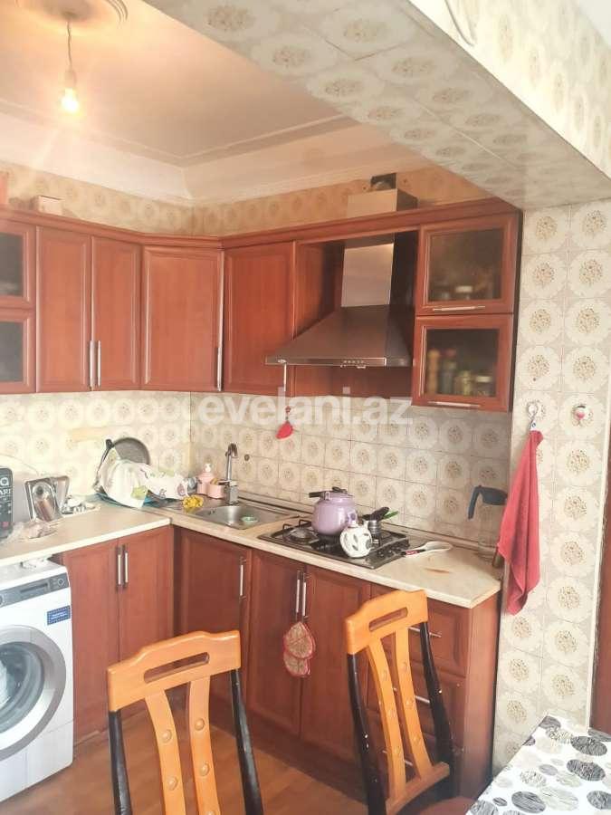 Satılır, köhnə tikili, 4 otaqlı, 90 m², Bakı, Binəqədi r, Binəqədi q.