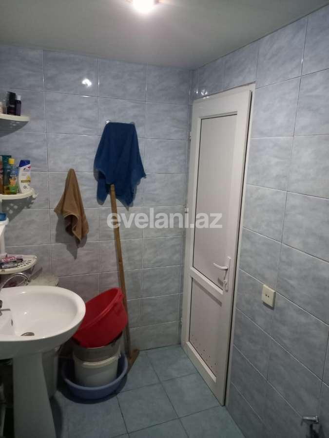 Satılır, köhnə tikili, 2 otaqlı, 30 m², Sumqayıt, 3-cü mikrorayon r.