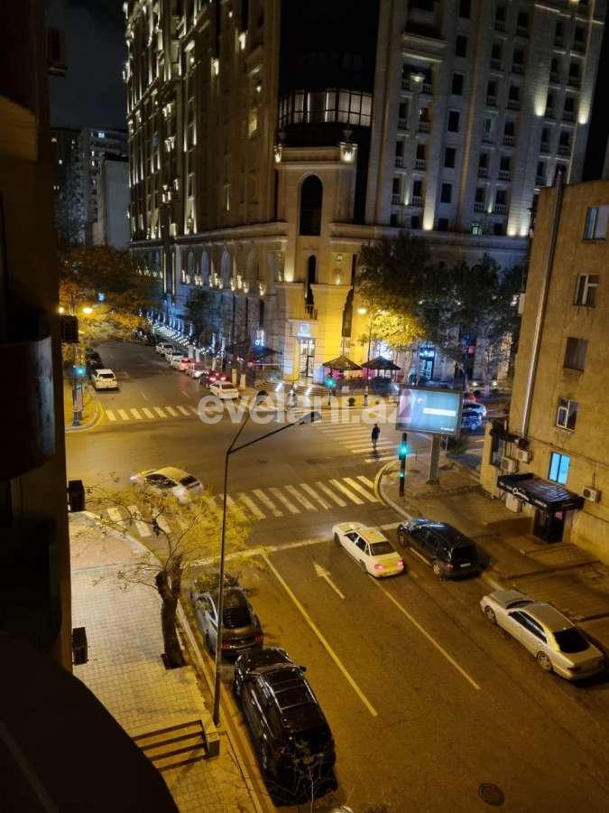 Kirayə verilir, yeni tikili, 4 otaqlı, 150 m², Bakı, Nəsimi r, Nizami m.