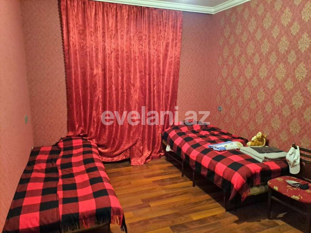 Satılır, köhnə tikili, 3 otaqlı, 80 m², Bakı, Binəqədi r, Memar Əcəmi m.