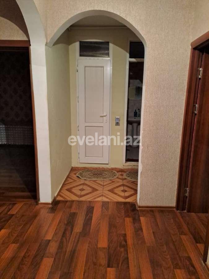 Satılır, köhnə tikili, 3 otaqlı, 80 m², Bakı, Binəqədi r, Memar Əcəmi m.
