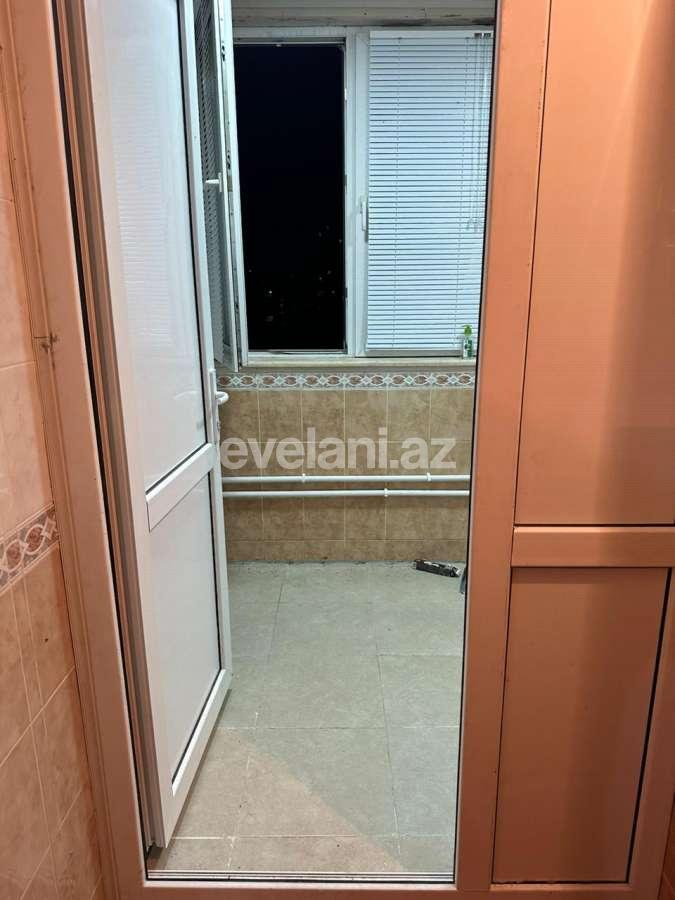 Продаётся, вторичка, 3-комнаты, 75 m², Баку, Ясамальский r, Элмляр Академиясы m.