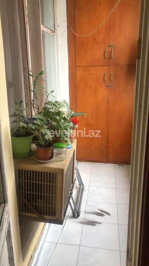 Satılır, köhnə tikili, 3 otaqlı, 85 m², Bakı, Binəqədi r, 8-ci mikrorayon q.