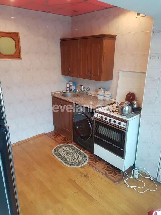 Satılır, köhnə tikili, 4 otaqlı, 100 m², Bakı, Binəqədi r, Binəqədi q.