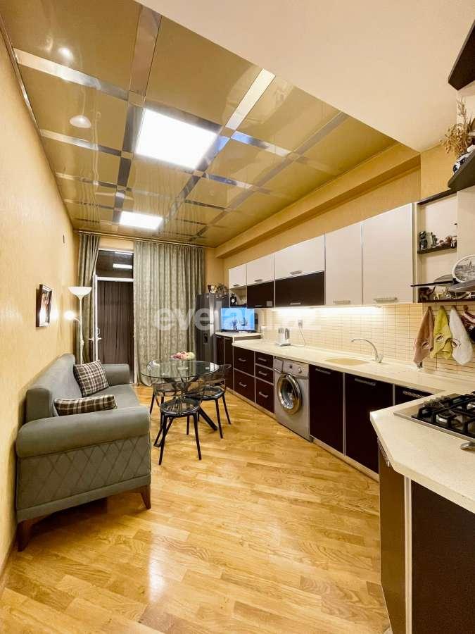 Satılır, yeni tikili, 3 otaqlı, 124 m², Bakı, Yasamal r, Yasamal q.