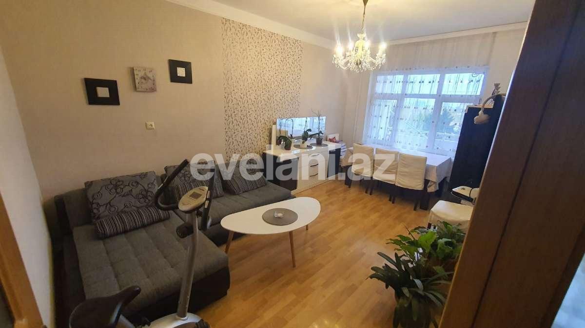 Sale, old building, 3 room, 75 m², Baku, Nasimi r, Memar Ajami m.