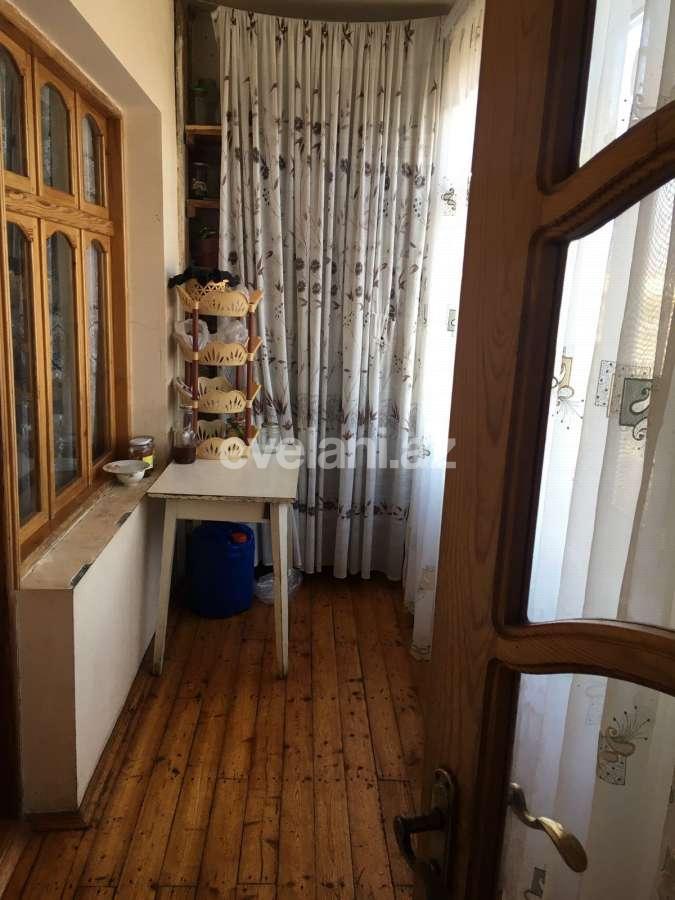 Satılır, köhnə tikili, 3 otaqlı, 70 m², Sumqayıt, 13-cü mikrorayon r.