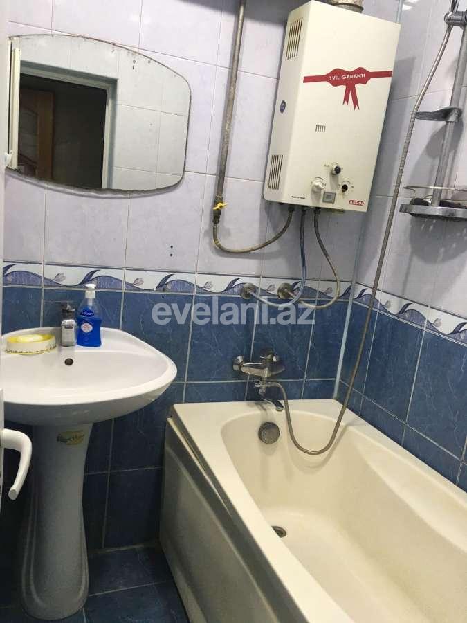 Satılır, köhnə tikili, 3 otaqlı, 70 m², Sumqayıt, 13-cü mikrorayon r.