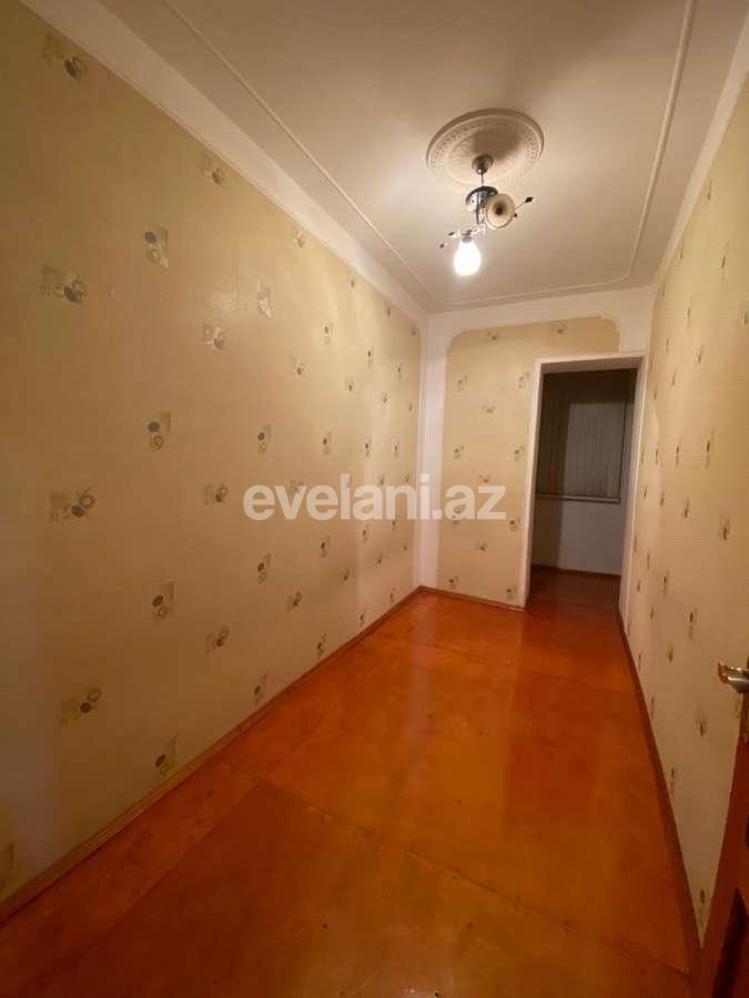 Satılır, köhnə tikili, 2 otaqlı, 30 m², Sumqayıt, 13-cü mikrorayon r.