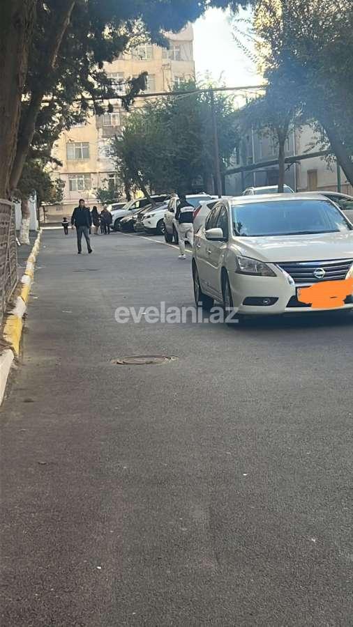 Satılır, köhnə tikili, 4 otaqlı, 120 m², Bakı, Binəqədi r.