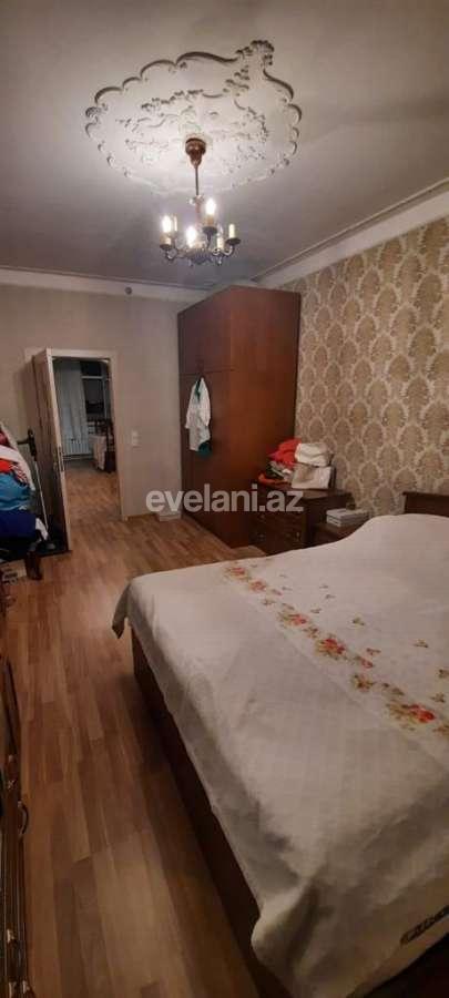 Satılır, köhnə tikili, 3 otaqlı, 55 m², Bakı, Nəsimi r, Memar Əcəmi m.