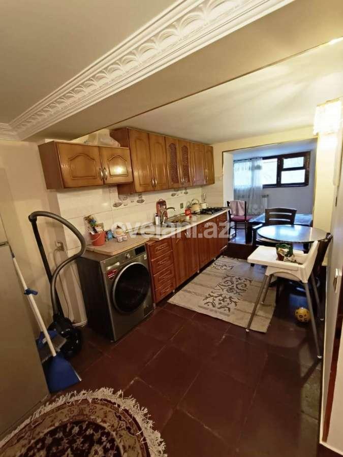 Rent, old building, 3 room, 72 m², Baku, Nasimi r, Ganjlik m.