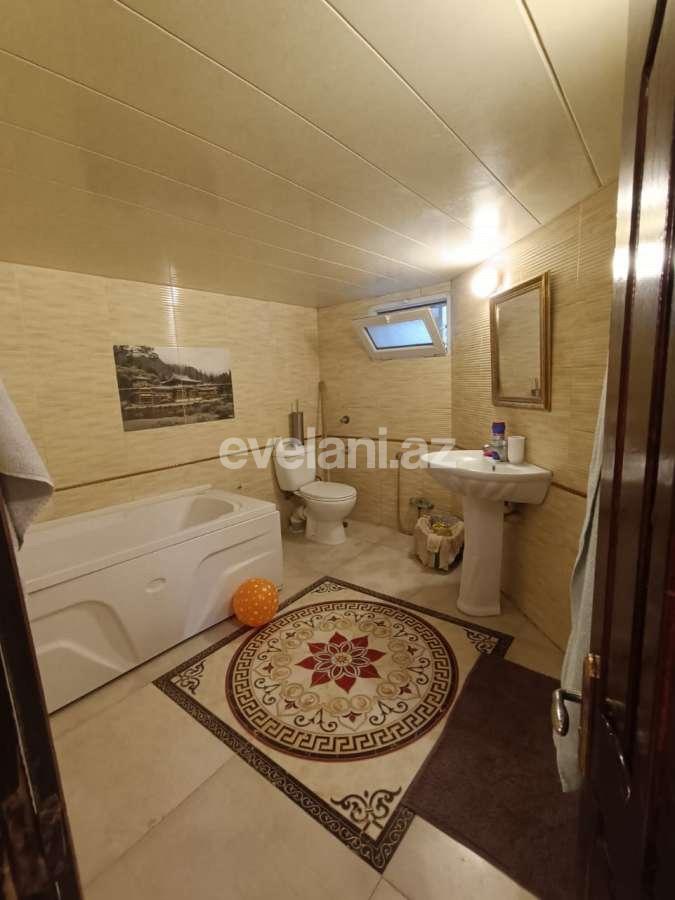 Rent, old building, 3 room, 72 m², Baku, Nasimi r, Ganjlik m.