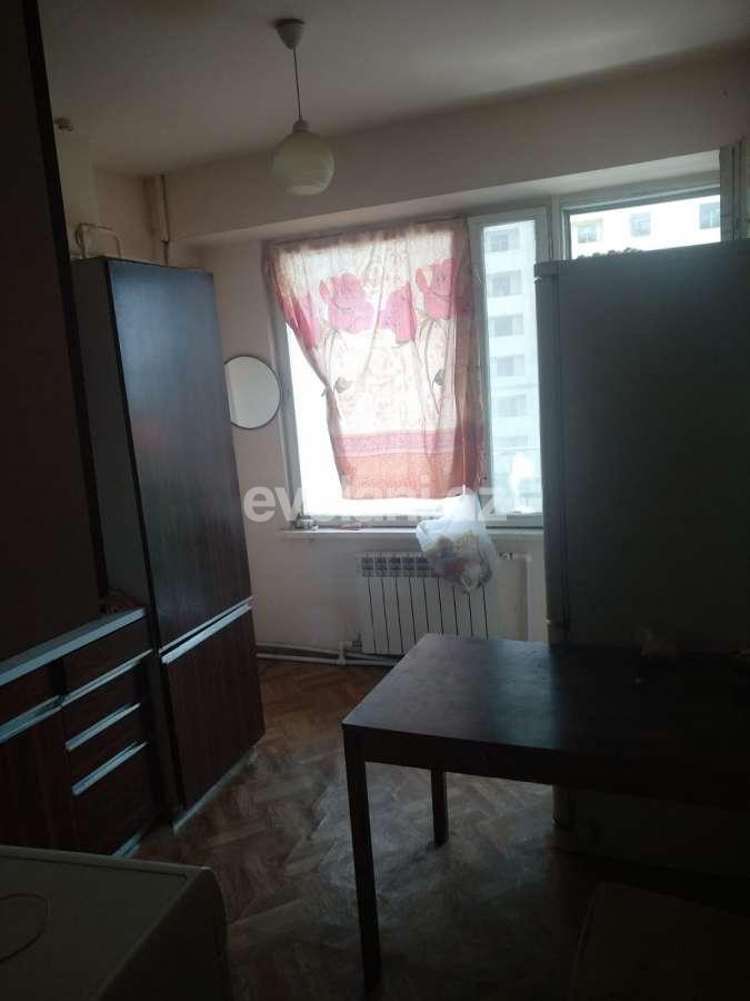 Satılır, köhnə tikili, 4 otaqlı, 110 m², Bakı, Yasamal r, Yasamal q.