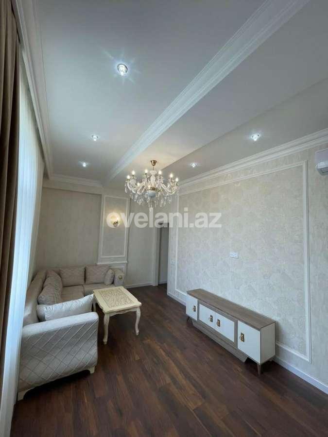 Kirayə verilir, yeni tikili, 3 otaqlı, 102 m², Bakı, 28 may m.