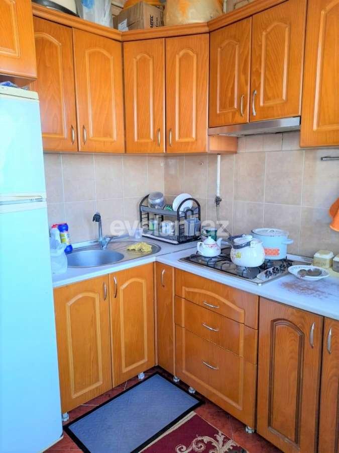 Sale, old building, 3 room, 80 m², Baku, Khatai r, Ahmedli d, Ahmedli m.