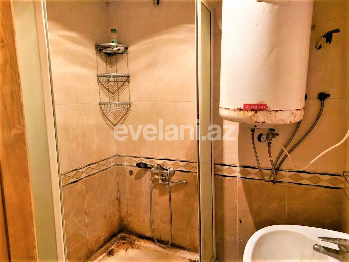 Satılır, köhnə tikili, 3 otaqlı, 90 m², Bakı, Nizami r, 8-ci kilometr q, Neftçilər m.