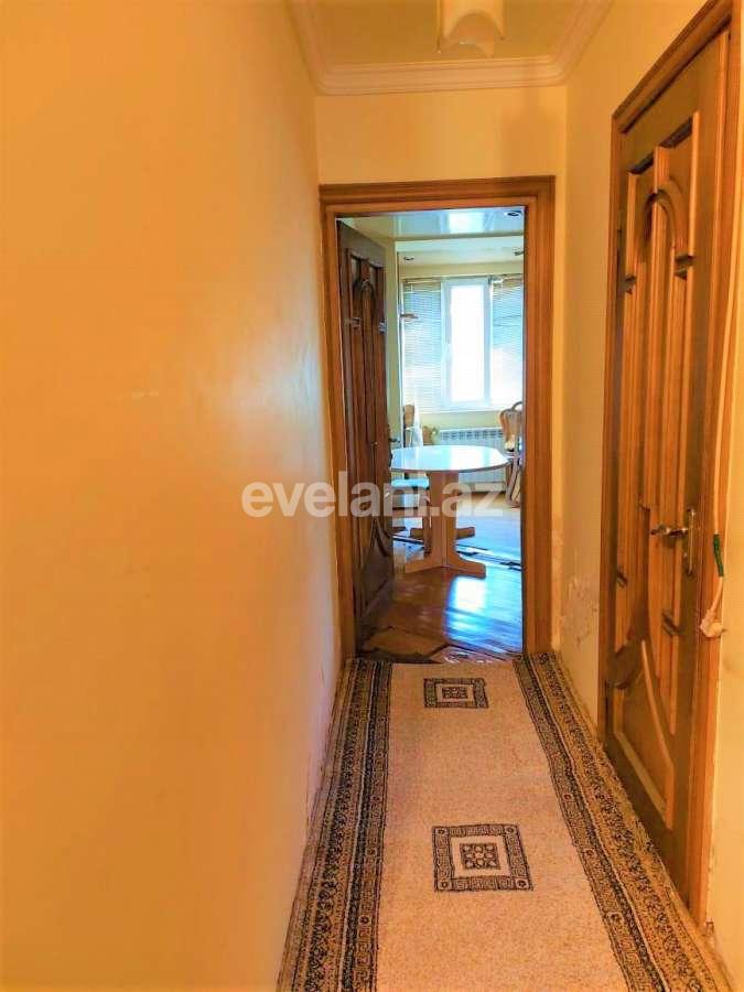 Satılır, köhnə tikili, 3 otaqlı, 90 m², Bakı, Nizami r, 8-ci kilometr q, Neftçilər m.