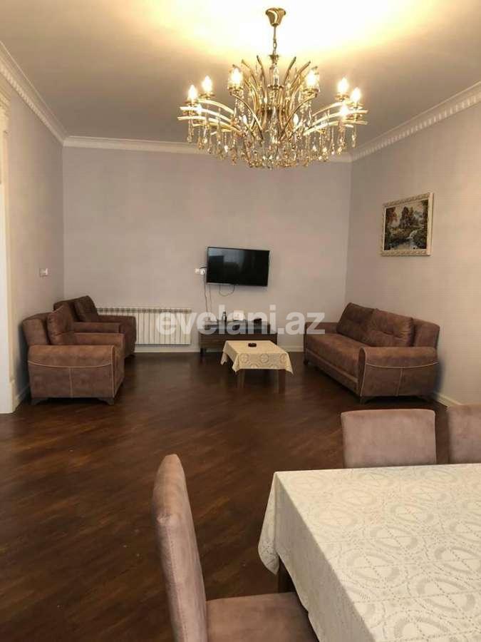 Сдаётся, дом / дача, 6-комнаты, 305 m², Баку, Сабаильский r, Бадамдар p.