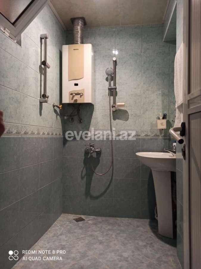 Sale, old building, 2 room, 60 m², Baku, Binagadi r, 8-th microdistrict d, Azadlig prospekti m.