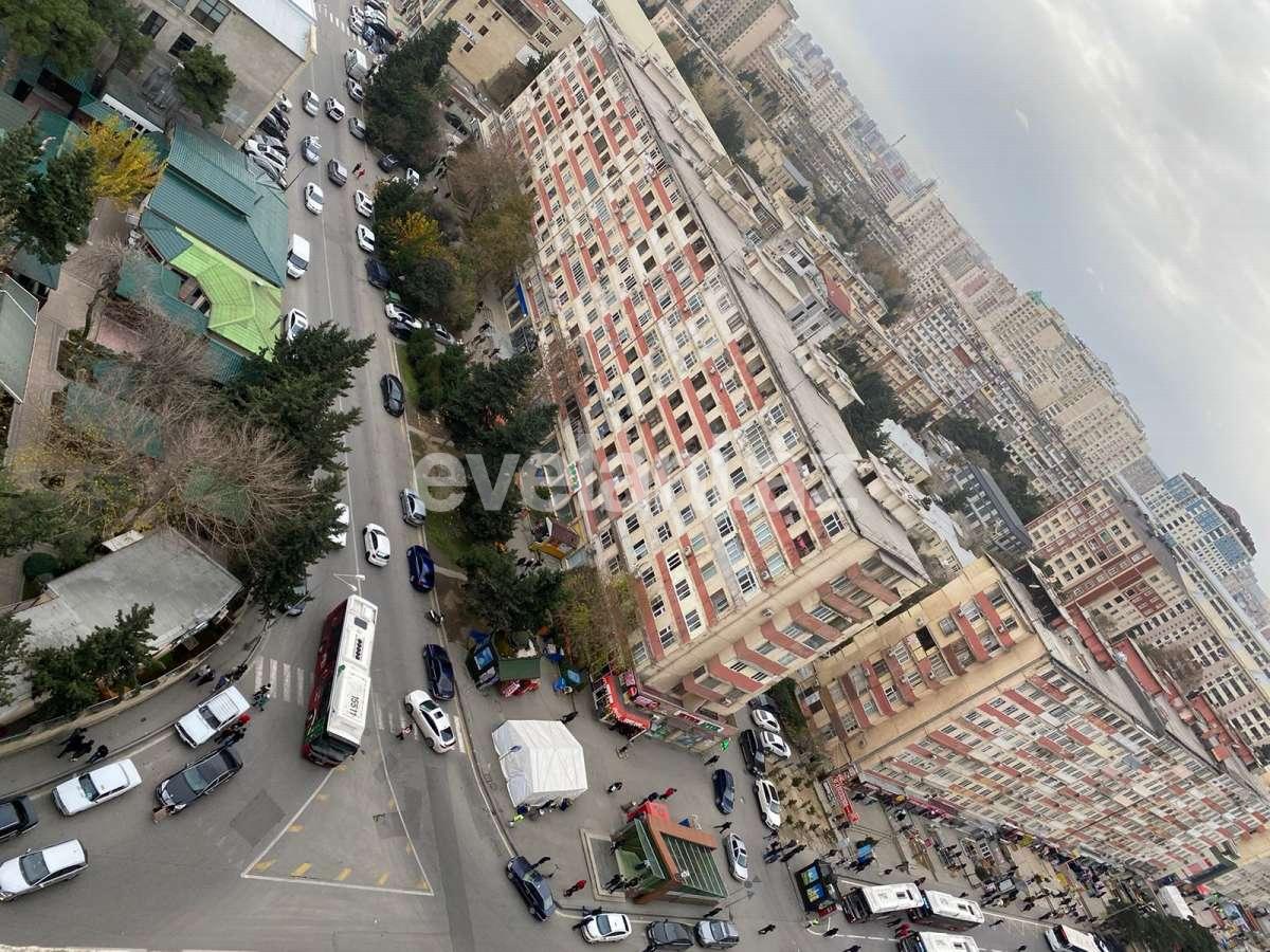 Satılır, yeni tikili, 3 otaqlı, 74 m², Binəqədi r, 8-ci mikrorayon q, Azadlıq prospekti m.