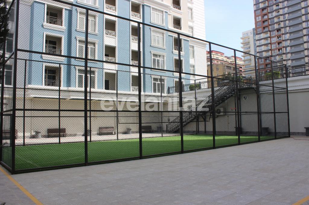 Sale, new building, 4 room, 187 m², Baku, Nasimi r.