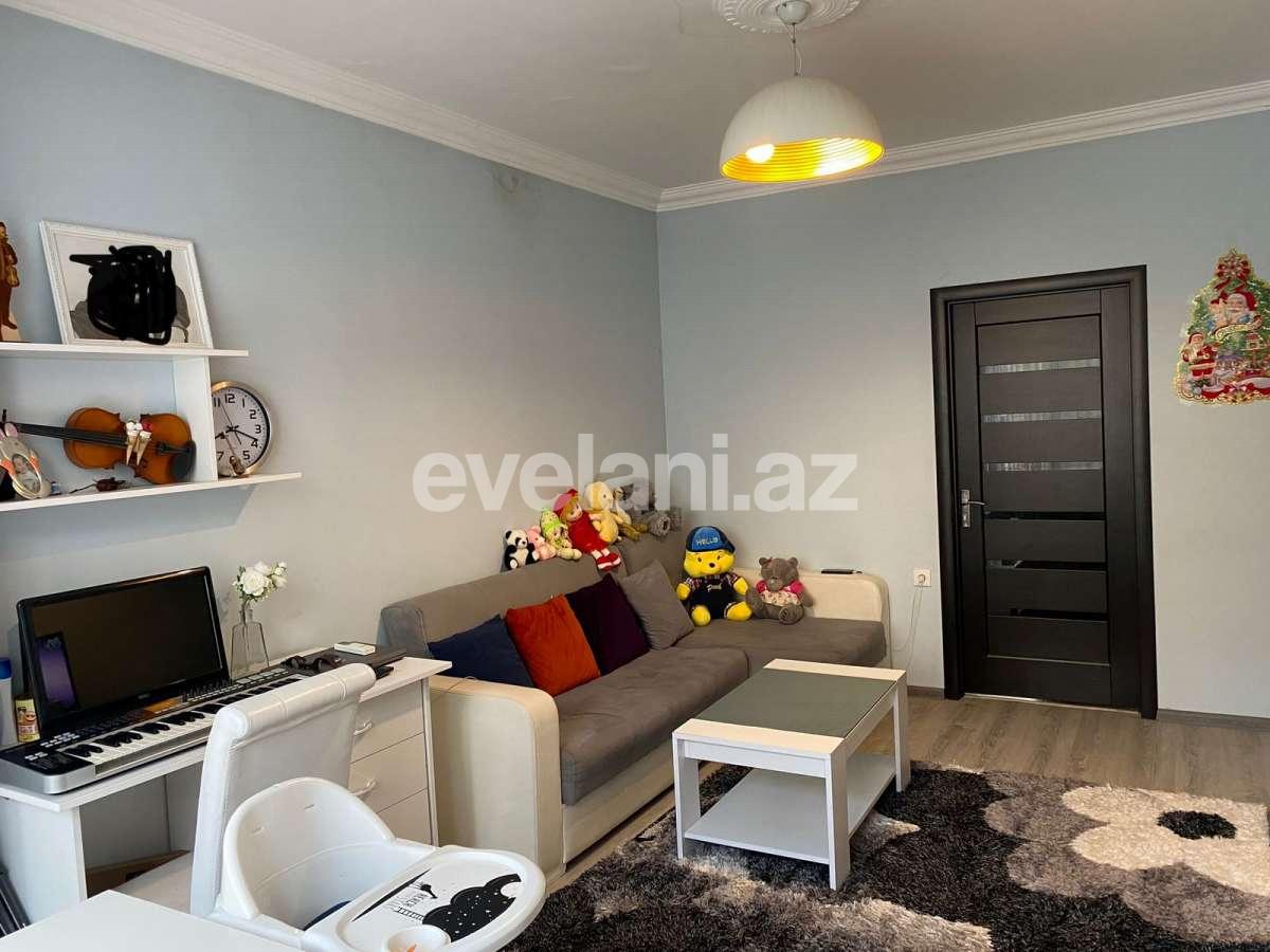 Satılır, köhnə tikili, 2 otaqlı, 58 m², Bakı, Nəsimi r, Memar Əcəmi m.