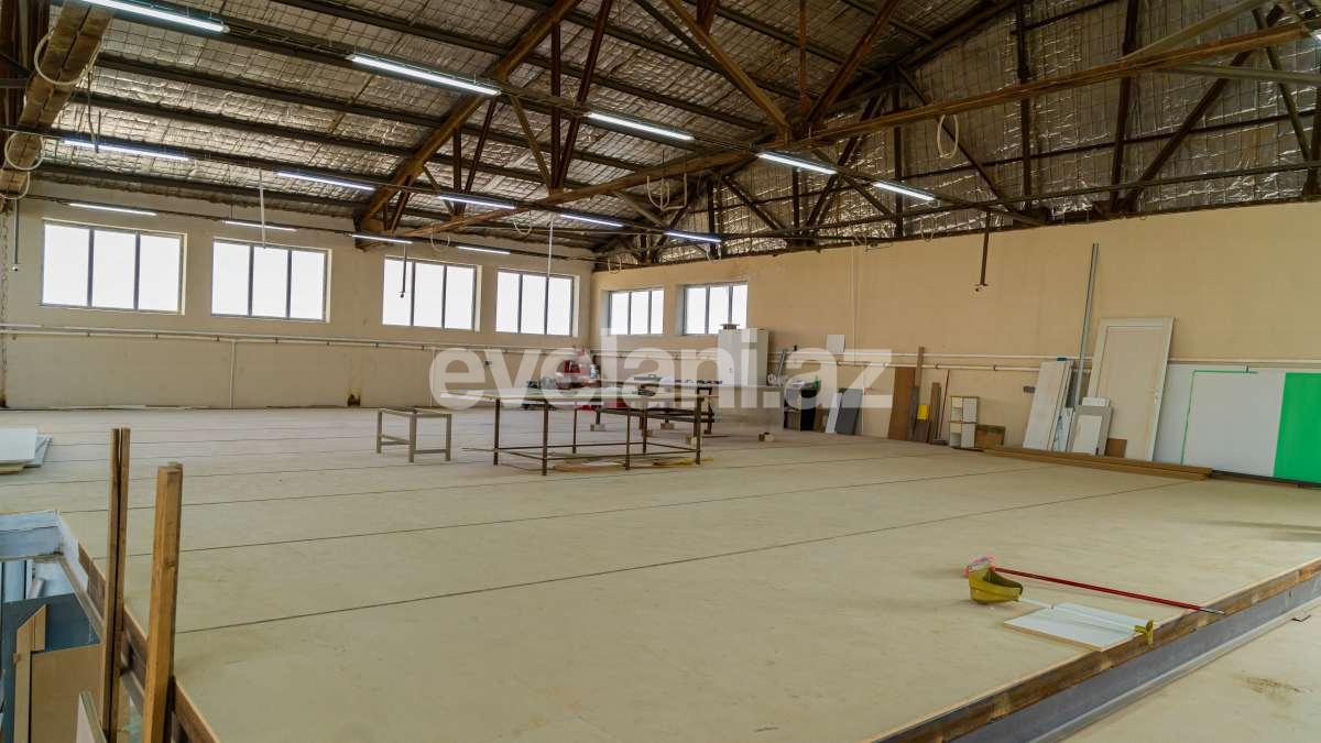 Satılır, obyekt, 2200 m², Bakı, Abşeron r.