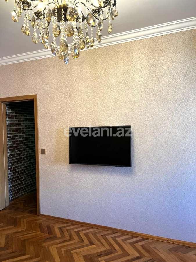 Kirayə verilir, köhnə tikili, 3 otaqlı, 55 m², Bakı, Binəqədi r, Memar Əcəmi m.