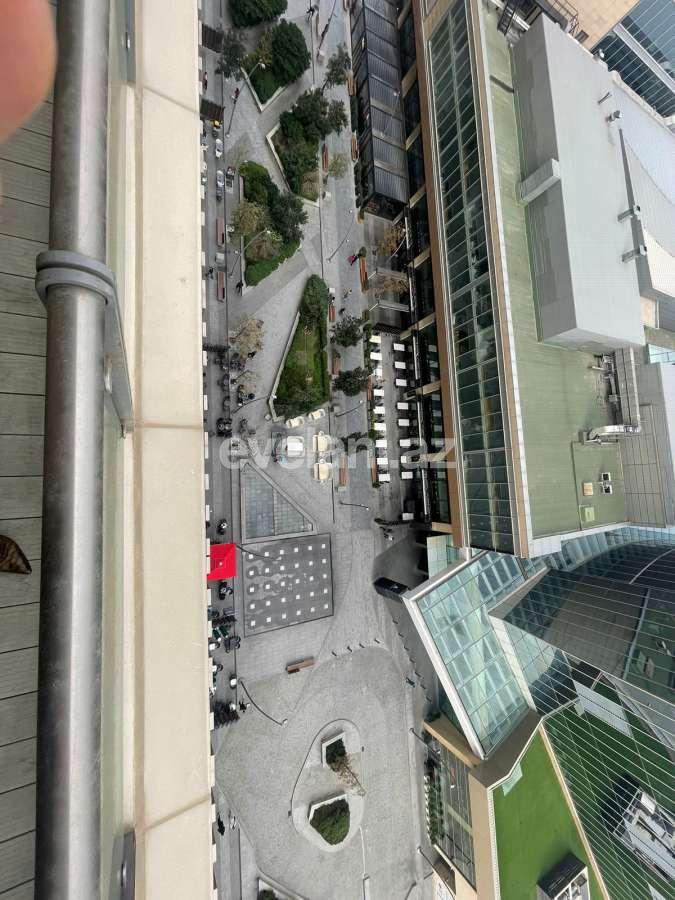 Kirayə verilir, yeni tikili, 2 otaqlı, 100 m², Bakı, Səbail r, 28 may m.